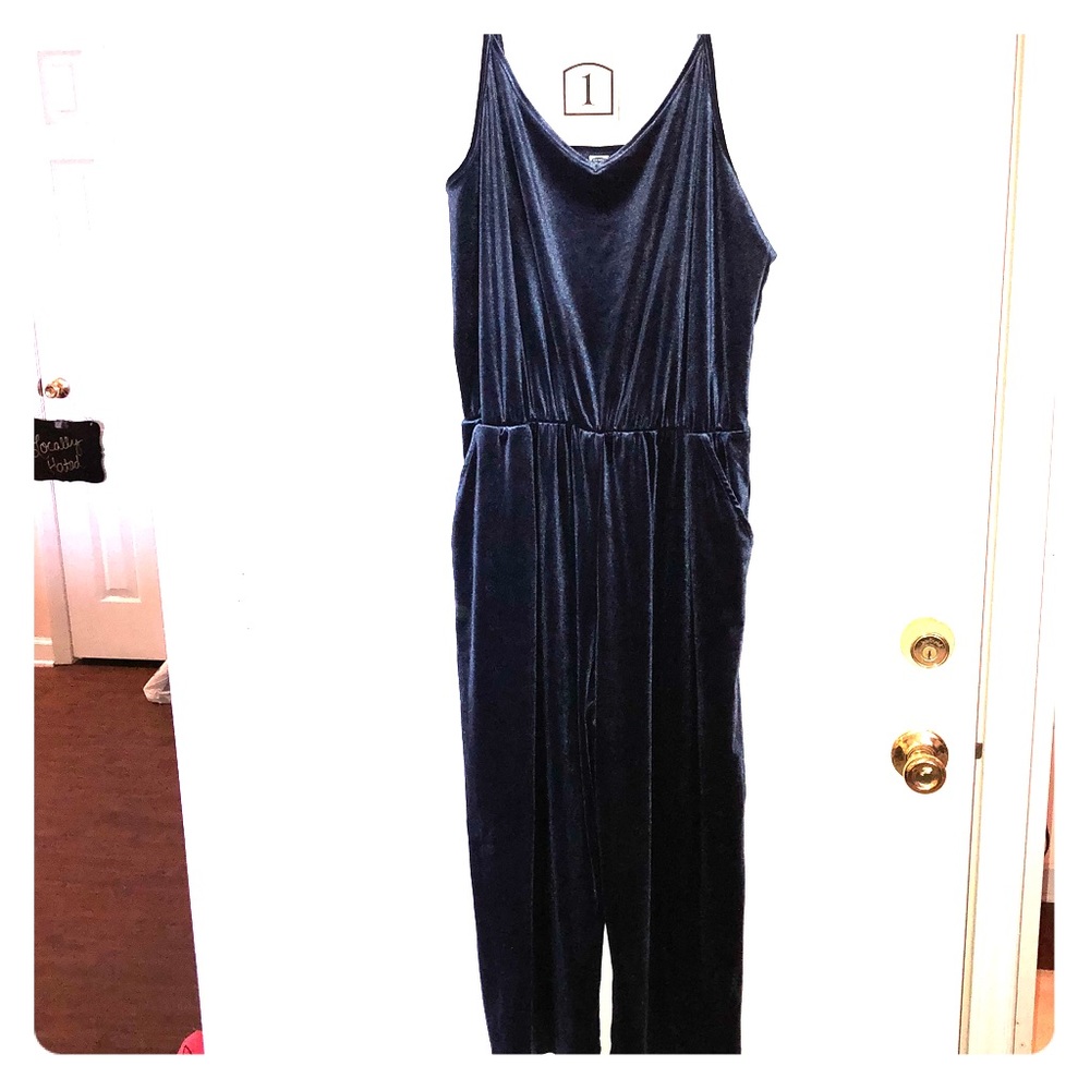 Old Navy Velvet Romper with Pockets!
